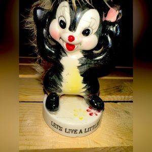 Vintage 1950s Hand Painted Relco Creation Japan Skunk Figurine w/ Real Fur